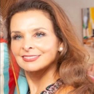 Meet your Posher, Deborah